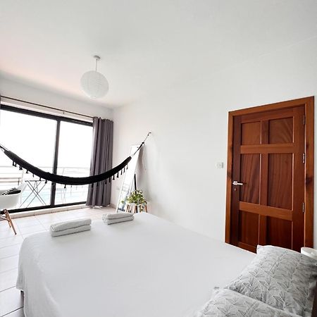 F8 1 Seaview Room, Living And Bathroom Shared , Stjulians St. Julian's Zewnętrze zdjęcie
